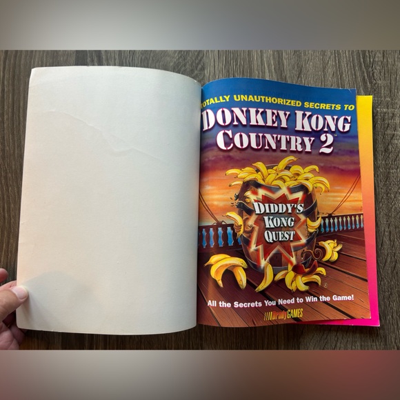 Brady Games Totally Unauthorized Secrets To Donkey Kong Country 2 Strategy Guide - Picture 2 of 9